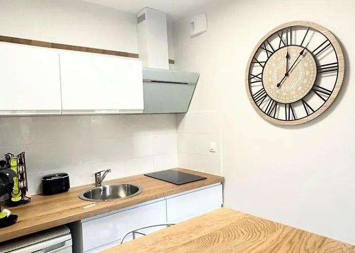 Les Nuits D'embalens